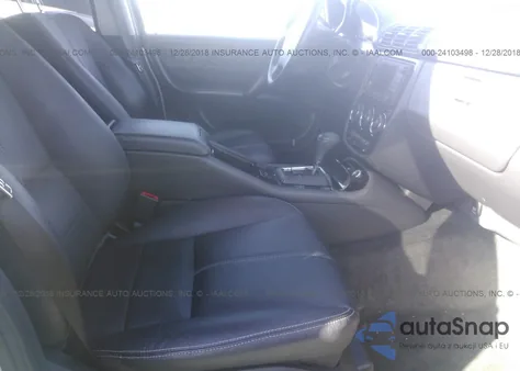 2003 Mercedes-Benz Ml 350 z USA, uszkodzony, nr VIN 4JGAB57E83A425361